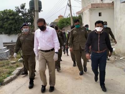 ڈپٹی کمشنر اٹک کا غور غشتی کا دورہ ،گائوں کے مختلف علاقے سیل