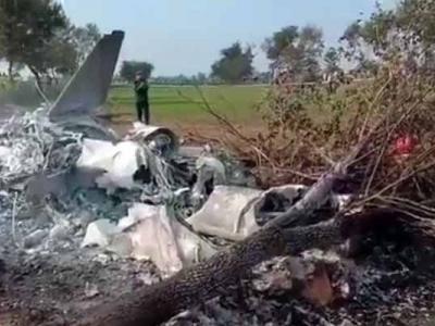 مردان، پاک فضائیہ کا تربیتی طیارہ گر کر تباہ