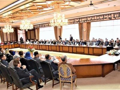 کورونا وائرس کنٹرول میں ہے، حکومتی اقدامات قابلِ تحسین ہیں، وزیراعظم