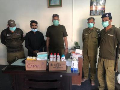ڈی پی او اٹک کی طرف سےاہلکاروں کیلئے  کورونا وائرس سے بچائو کیلئے حفاظتی سامان تقسیم 