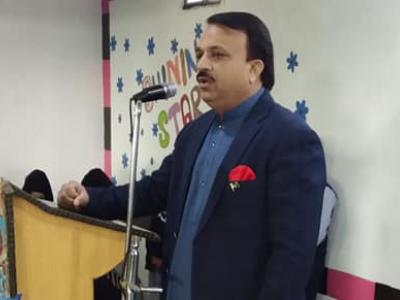 تبدیلی سرکار نے غلط پالیسیوں کا بوجھ عوام پر ڈال دیا، سلیم شہزاد