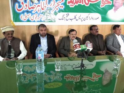 حکومت بے روزگاری اور غریب کے خاتمہ کیلئے اقدمات کرے ،میجر طاہر صادق