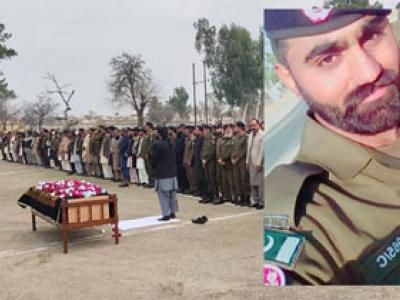 ٹریفک حادثہ میں شہید ہونیوالے کانسٹیبل کی نماز جنازہ ادا