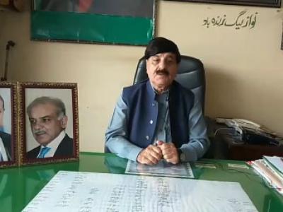 اٹک، پاکستان مسلم لیگ(ن) کے رہنما اور سینئر نائب صدر پنجاب شیخ آفتاب احمد  میڈیا سے گفتگو کر رہے ہیں 