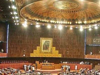 قومی اسمبلی: آرمی، فضائیہ اور بحریہ ایکٹس ترمیمی بلز کثرت رائے سے منظور