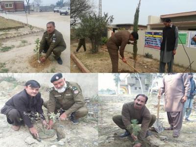  اٹک پولیس کا ضلع اٹک میں شجر کاری مہم کا آغاز